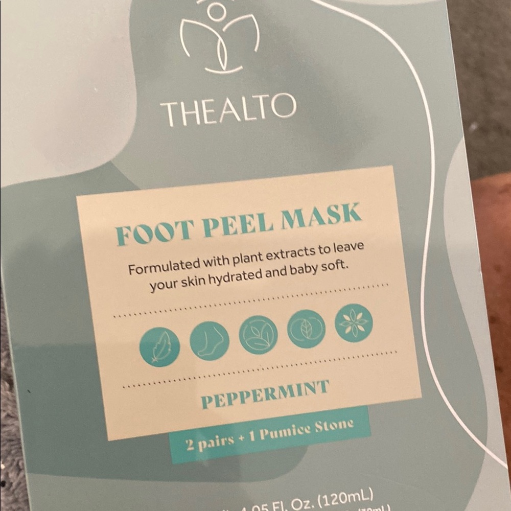 Thealto Peppermint Foot Peel Mask